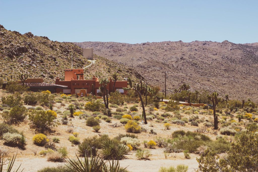 A home off the grid in desert landscape
